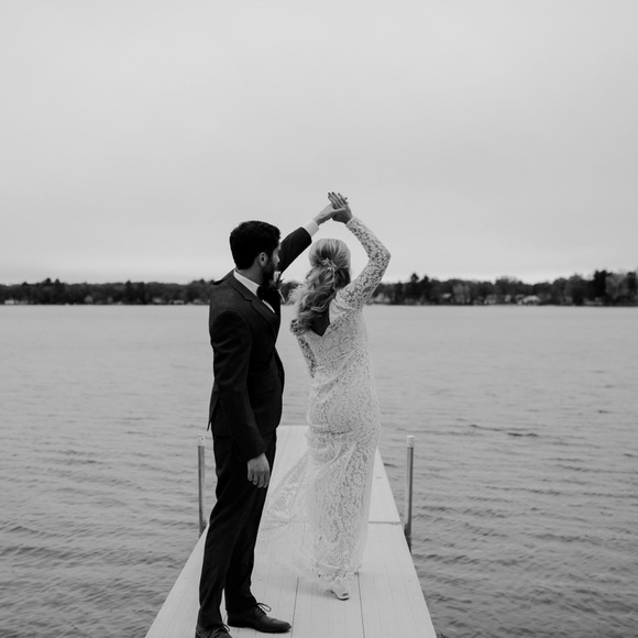 White Lace Long Sleeve Mermaid Maxi Wedding Dress - Picture 2 of 4